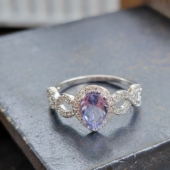 Elegant Rhodium-Plated Size 9 Pear-Shaped Violet Gemstone Ring - Picture 8 of 11